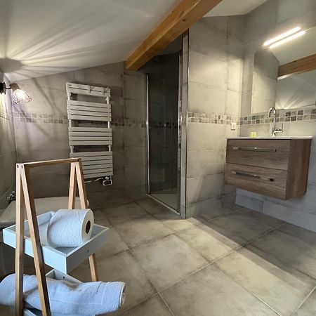L'Auberge De Montsalier Esterno foto